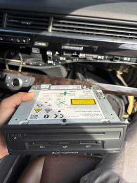 4m0035025b Audi 17-19 Q7 Multimedia Receiver