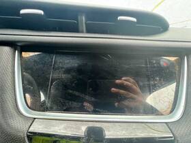 594-10697 Cadillac Xt5 2021 8.0 Inch Screen