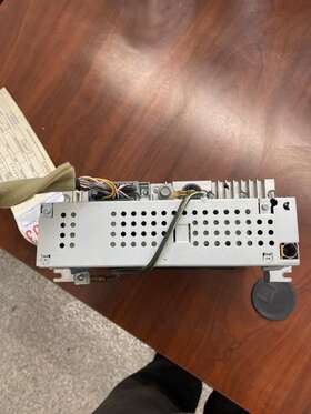 46018080d Dodge Radio Audio Receiver Am-fm-cd Player 2001-2005 Stratus