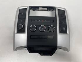 Dodge 55111290ac Heat/ac Controller Oem With Bezel 2011-2012 Ram 1500
