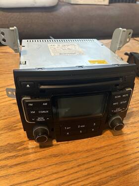 Pa-710yflxmb Hyundai 2011 Sonata Gls Bluetooth Stereo Clock Dash Cover