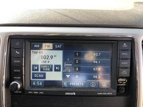 68039290ah Jeep 2011 Grand Cherokee Radio Receiver Am Fm Stereo Cd Mp3 Sat Id Res 901400