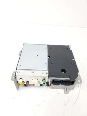 A1679002912 Mercedes-benz 638-13389 2019-2022 A220 W177 Command Radio Receiver Control Unit Assembly Oem