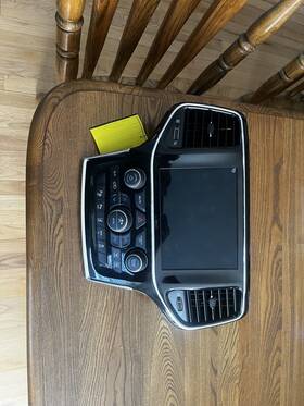 68388559ab Mopar 2020 Jeep Grand Cherokee Display With Controls. Heater. No Receiver