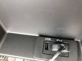 638-51446 Rover Audio Equipment Radio Usb-ipod Module Plug And Play Fits 10-14 Lr4 864165